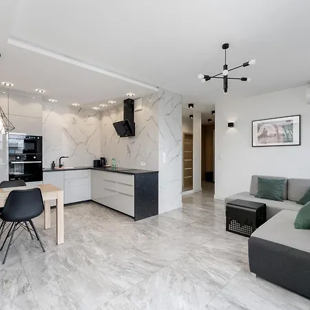 Apartment Przedwiosnie Chic Harmony By Bookinghost