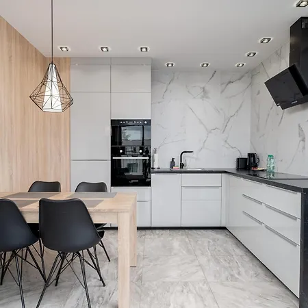 Przedwiosnie Chic Harmony By Bookinghost Apartmán *